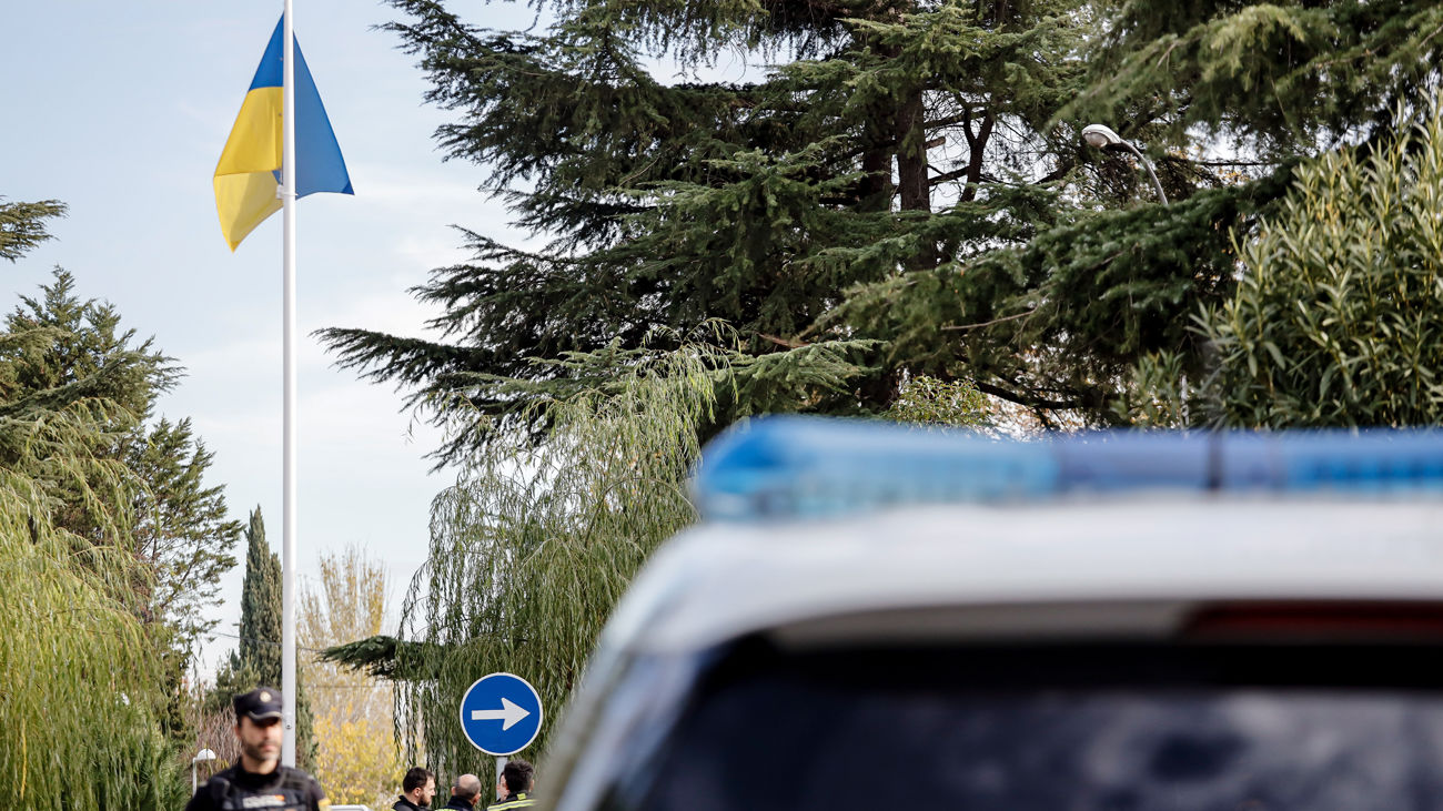 Ucrania urge a España a investigar la explosión en su embajada de Madrid