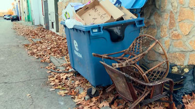 Suciedad, pintadas... incluso ratas campando a sus anchas en el polígono de Ventorro del Cano de Alcorcón