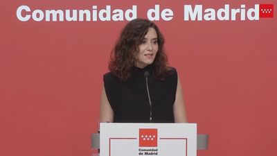 Ayuso anuncia que todos los profesionales sanitarios de Madrid eventuales pasarán a ser interinos