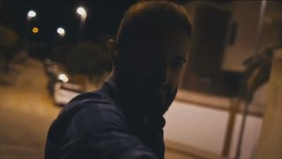 Irene Montero indigna a los policías: financia un vídeo en el que les identifica con un asesino machista