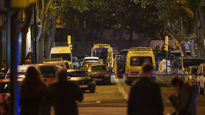 Los sobres de color marrón con material pirotécnico casero en su interior fueron enviados desde España