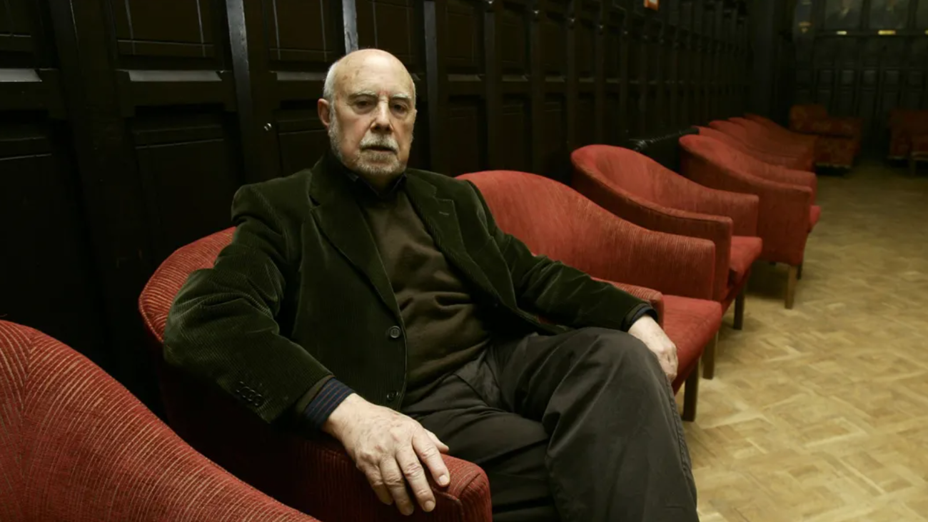 El escritor madrileño Raúl Guerra Garrido en el Ateneo de Madrid