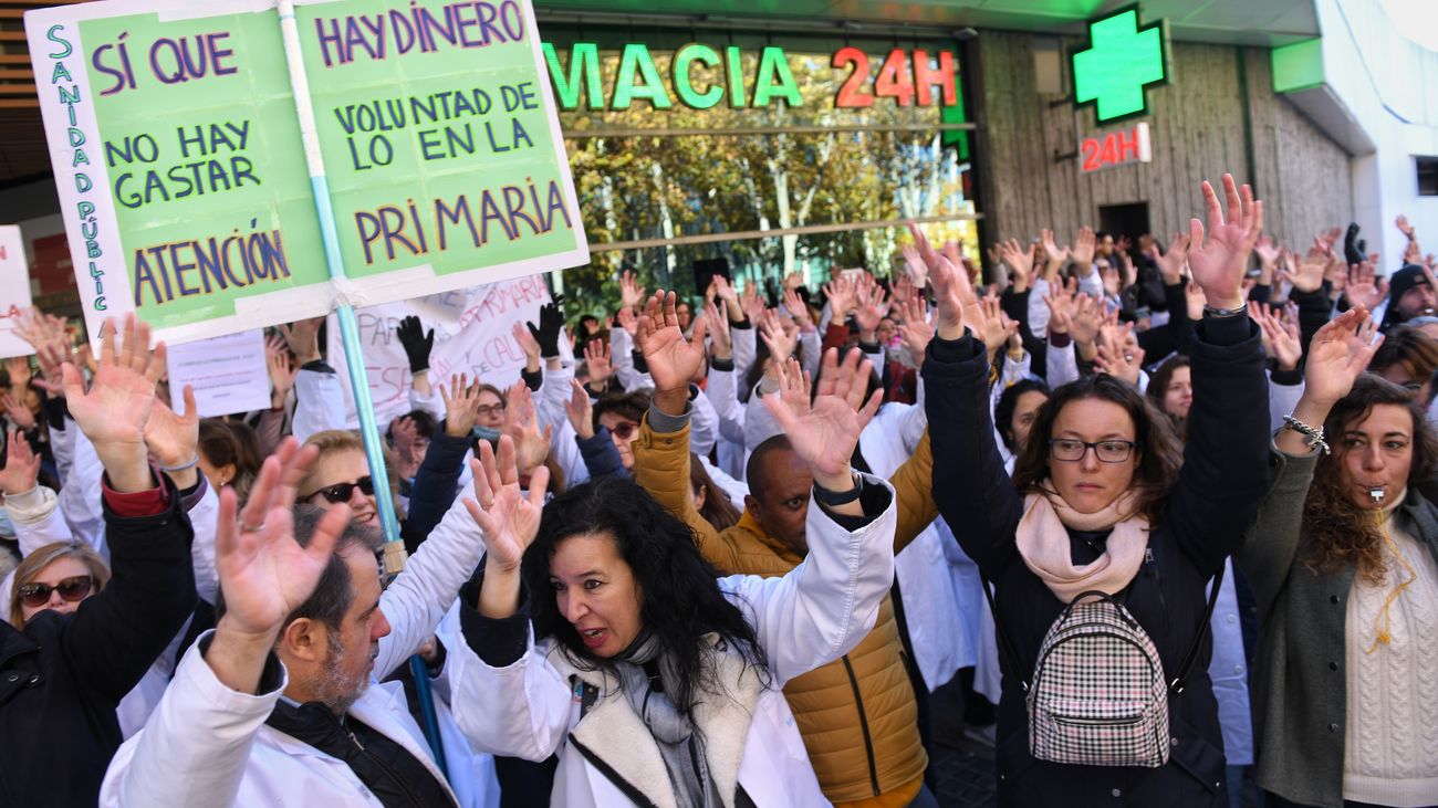 Las protestas de médicos llegan ya a siete Comunidades Autónomas: Andalucía, Aragón, Cataluña y Comunidad Valenciana anuncian paros