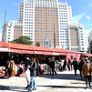 Abre el mercadillo navideño de la Plaza de España
