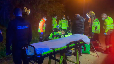 Un menor de 16 años apuñalado de gravedad en Usera