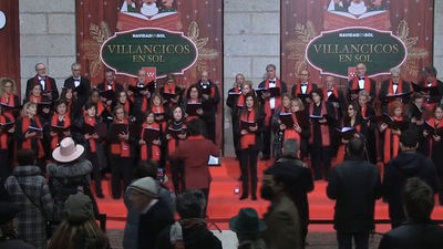 La Comunidad llena de Navidad las calles, edificios y plazas de todo Madrid