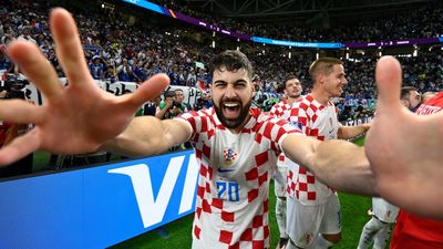Croacia sobrevive en el suspense