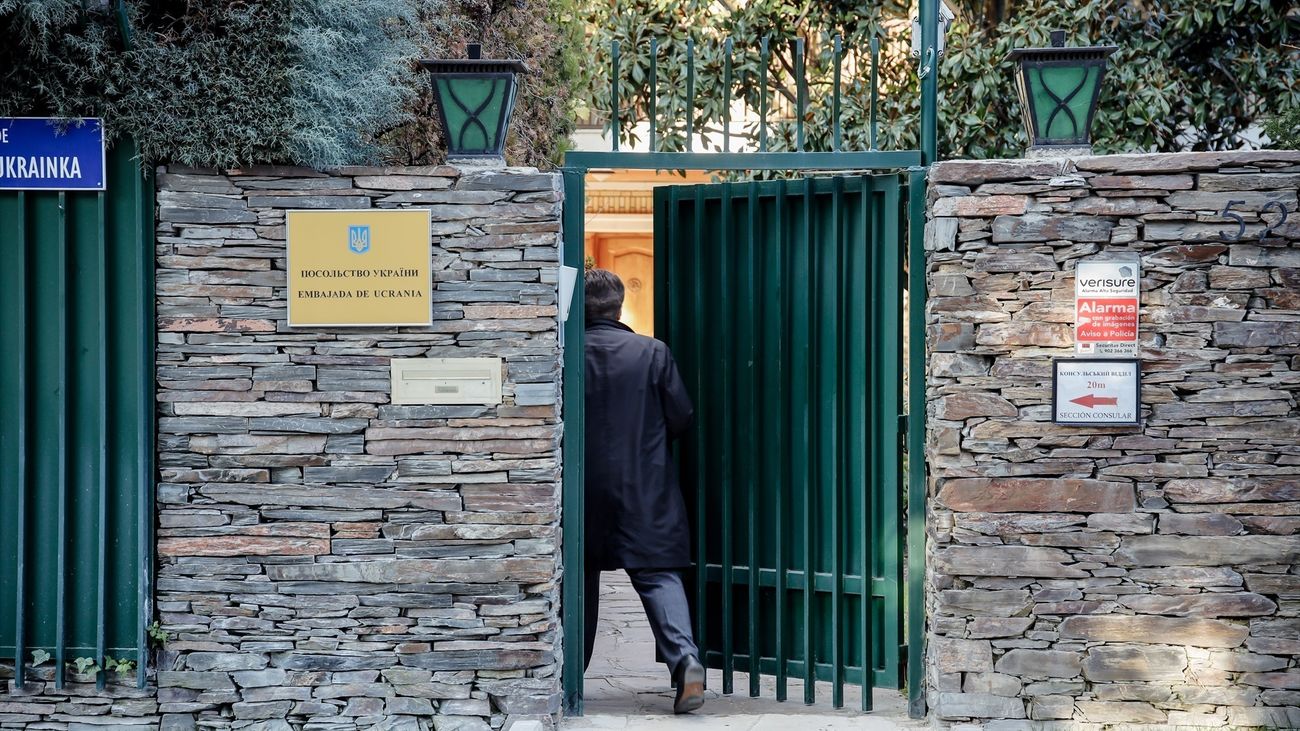 Interceptados otros tres sobres con ojos de animales en la embajada de Ucrania y en los consulados de Barcelona y Málaga