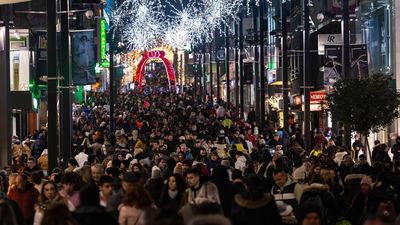 A pesar del mal tiempo, el turismo recupera cifras prepandemia durante el Puente de la Constitución