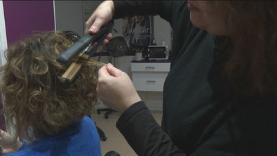 ¿Por qué las peluquerías están hoy de luto?