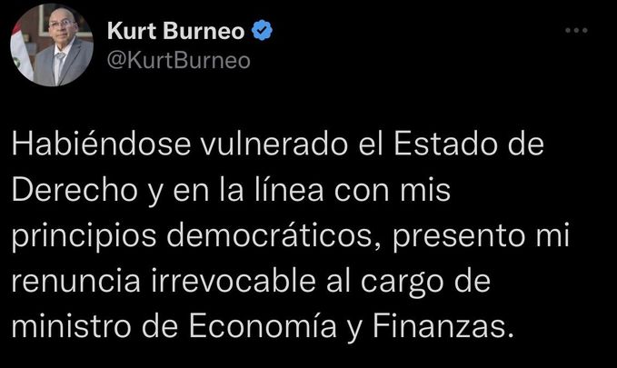 Tuit Kurt Burneo / TWITTER