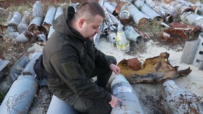 Cuatro policías ucranianos muertos y cuatro heridos por la explosión de minas en Jersón