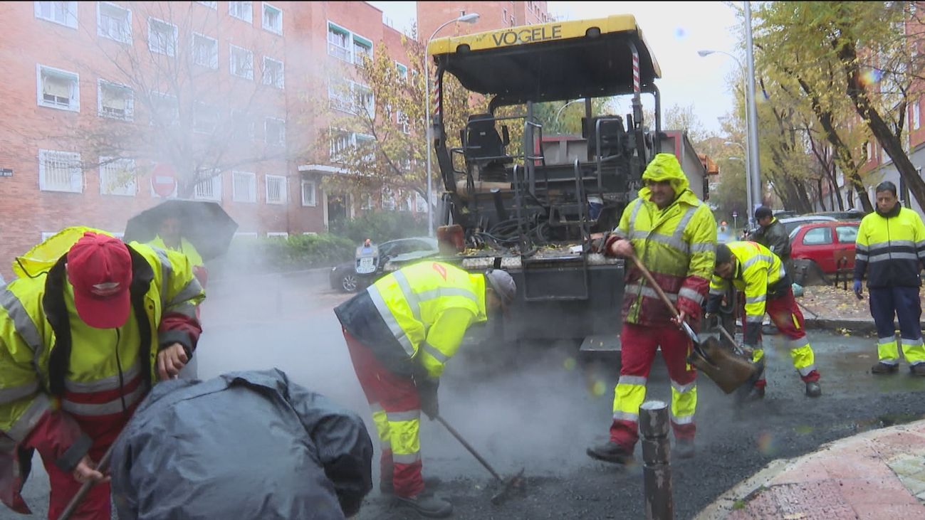La operación asfalto de Tetuán en diciembre complica la movilidad de los vecinos