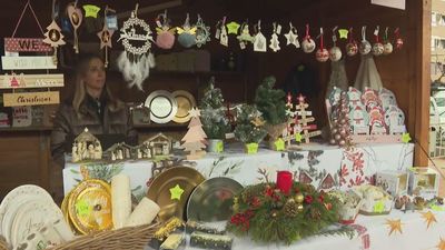 Arranca la Navidad en Pozuelo con la inauguración de su mercadillo