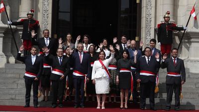 Perú ya tiene nuevo gobierno: estos son los nombres que buscarán sacar al país de la crisis
