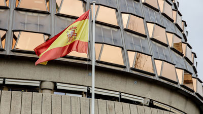 Máxima presión del PSOE al Tribunal Constitucional