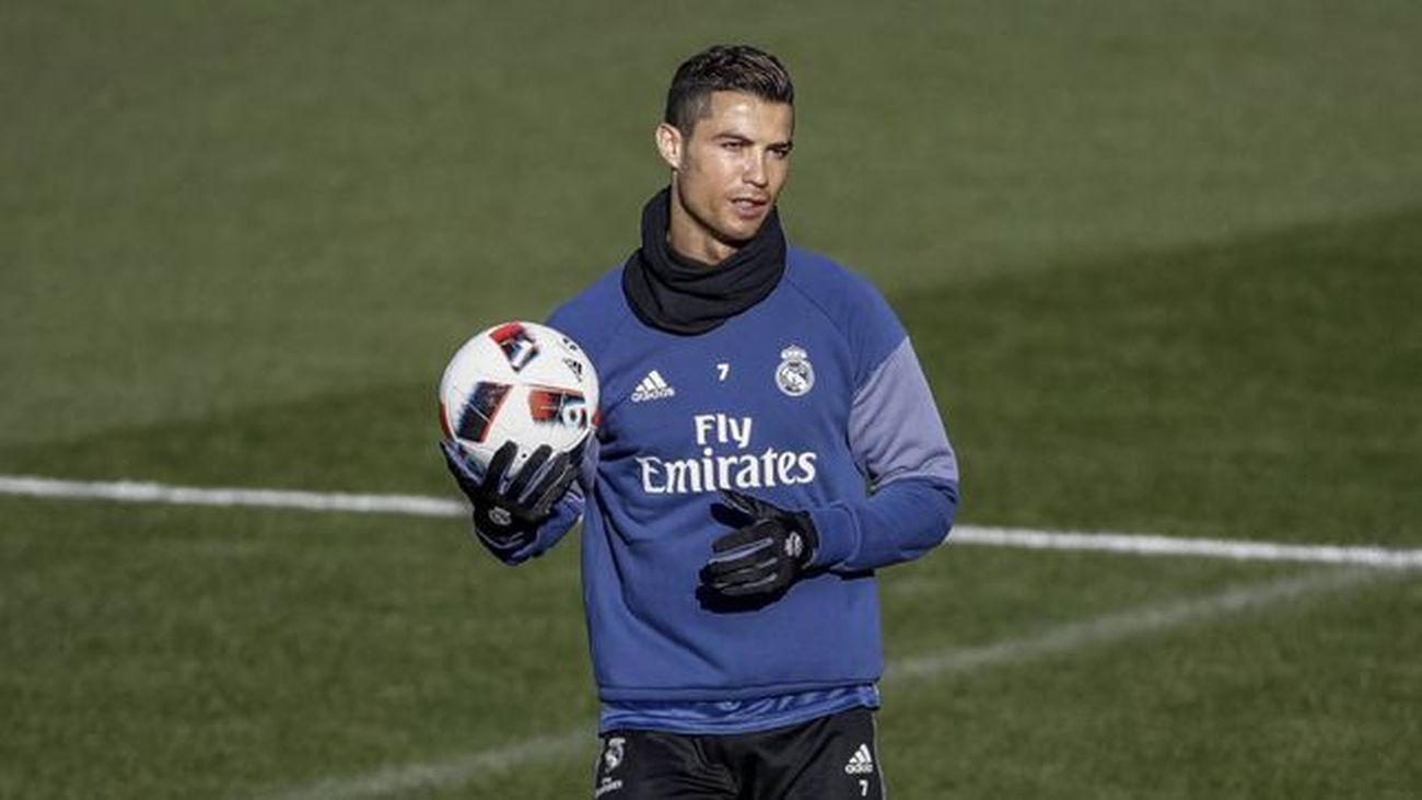 Cristiano Ronaldo entrena por sorpresa en Valdebebas