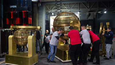 Los bombos del Sorteo de la Lotería Nacional ya están en el Teatro Real