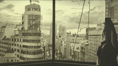 Medio siglo de Schweppes en la Gran Vía de Madrid