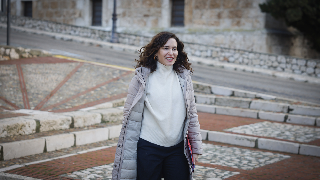 Ayuso reivindica la "España fiel y real" a través de sus pueblos