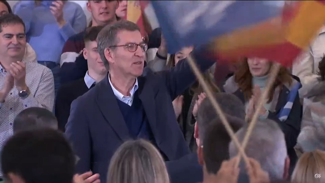 Feijóo afirma que "llamar fachas con toga a los jueces es incompatible con la democracia"