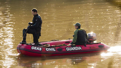 Reflotan el ultraligero accidentado en Valladolid sin el piloto