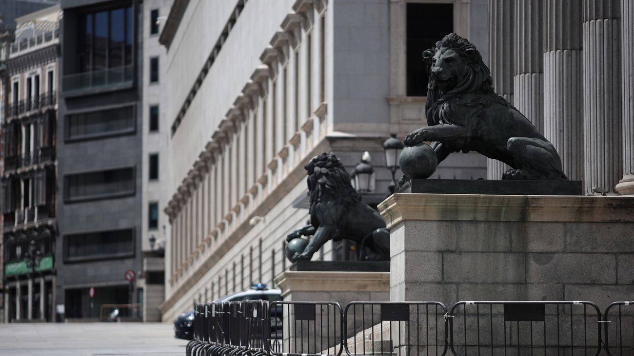 El Congreso se personará y presentará alegaciones contra la suspensión de las enmiendas para renovar el TC