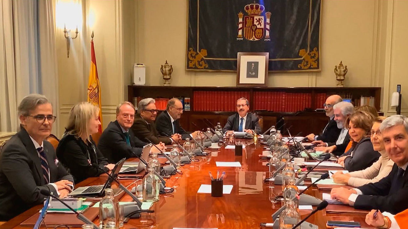 Los vetos entre vocales progresistas y conservadores del CGPJ impiden renovar el Tribunal Constitucional