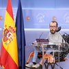 Podemos habla de golpe a la democracia y llama a la desobediencia