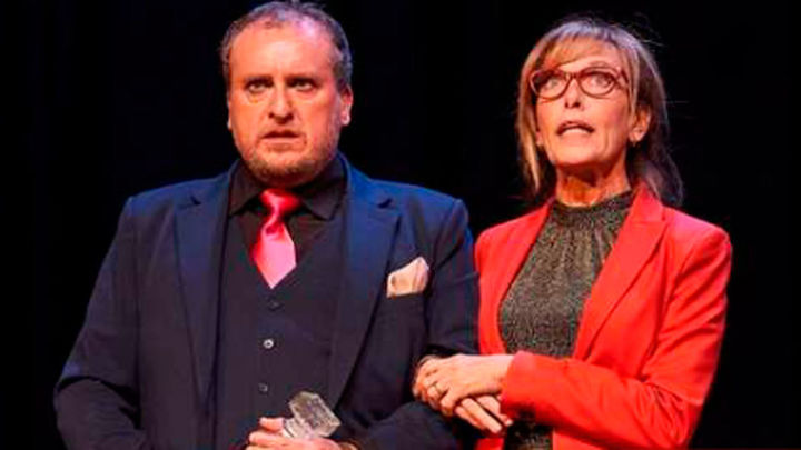 Carmen Conesa y Fernando Cayo en 'El peligro de las buenas compañías' / ARCHIVO