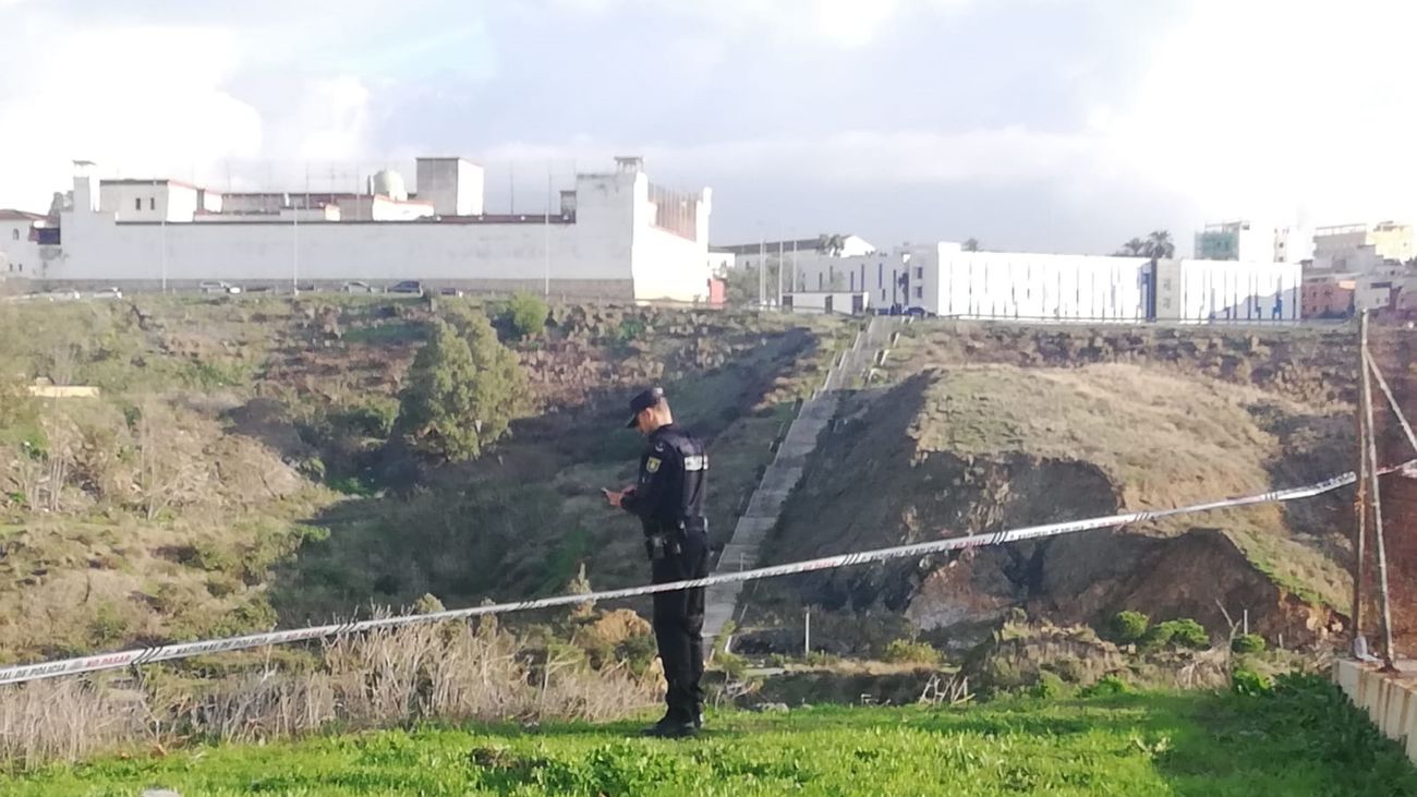 La familia del niño hallado muerto en Ceuta cree que no fue un accidente