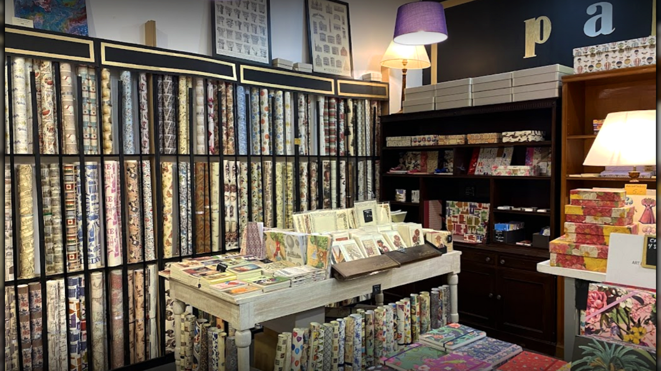 La tienda de papel de regalo más grande de Madrid está en el Centro Comercial Moda Shopping