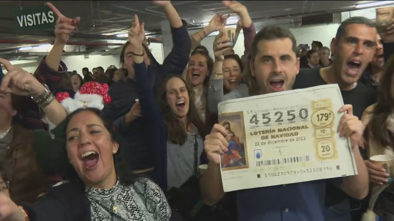 La 'copa' de Navidad de Tragsatec se convierte en una "fiesta de millones" con el tercer premio