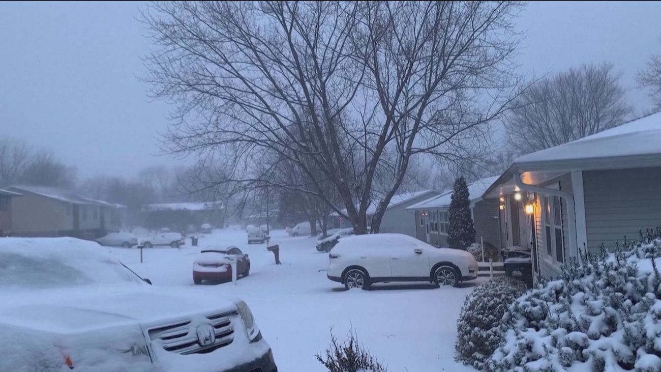 Estados Unidos se enfrenta a una tormenta invernal sin precedentes que ya ha dejado temperaturas de 30 grados bajo cero