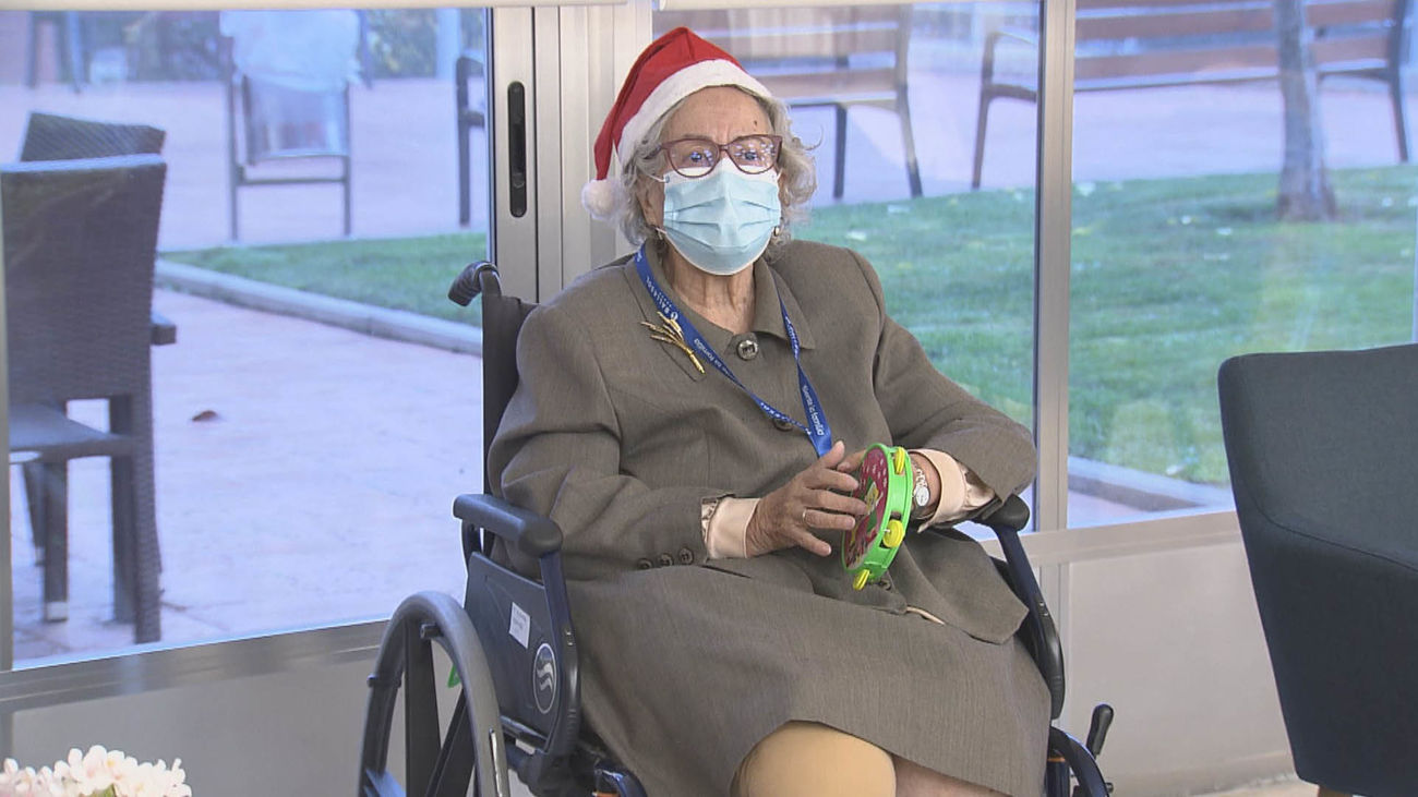 Esta Nochebuena y Navidad  más mayores en residencias lo pasarán en casa con sus familias