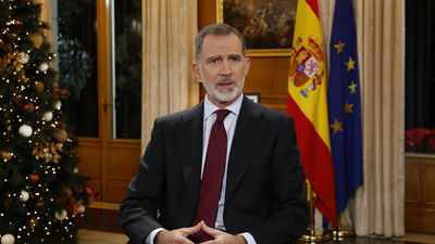 El rey afirma en su discurso de Nochebuena que el alza de los precios genera “inseguridad en los hogares”