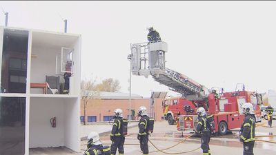 Los bomberos de Fuenlabrada alertan de que se está poniendo en un riesgo innecesario a los vecinos