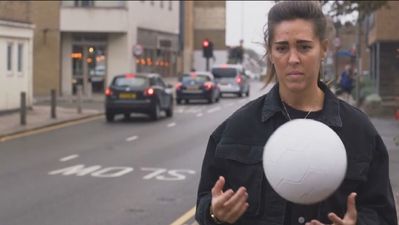 Fara Williams, de la indigencia a liderar la selección de Inglaterra