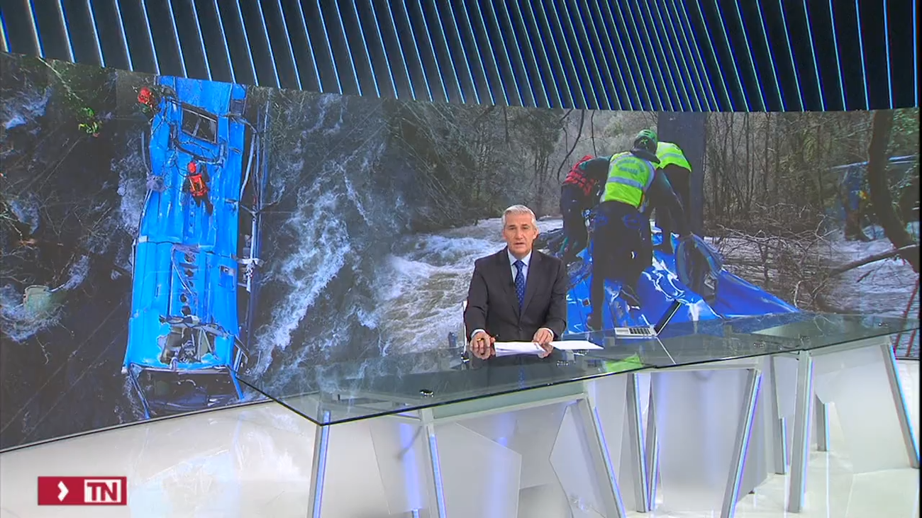 Localizado el cuerpo de la novena pasajera del autobús que cayó al río Lérez