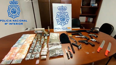 Desmantelado un importante punto de venta de drogas en un chalet de Torrejón de Ardoz