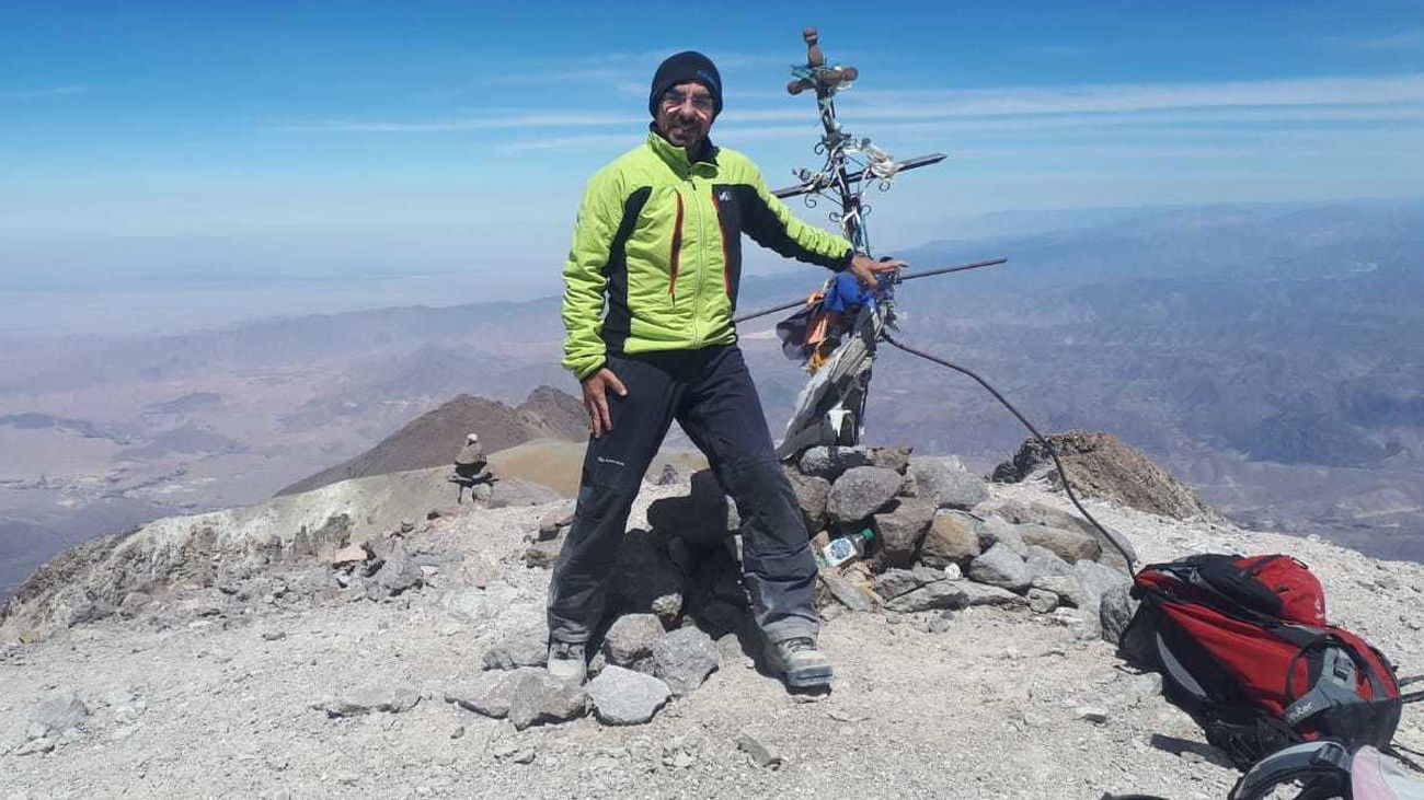 Alfonso Pérez, de la costa al volcán  Chachani, a 6.000 metros de altitud