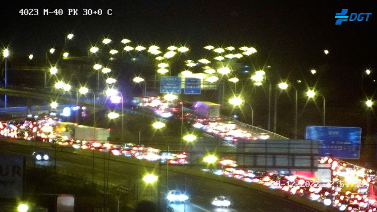 Imagen de la cámara de la DGT en el PK 30 de la M-40