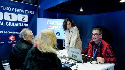 Así funciona '012 A tu lado',  un nuevo servicio que va más allá de acompañar y escuchar