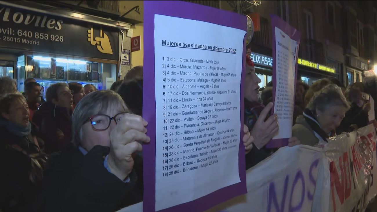 Concentración frente al Ministerio de Justicia por la oleada de crímenes machistas