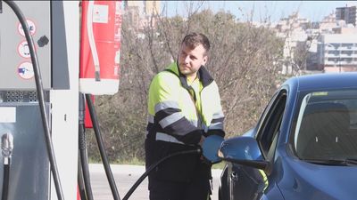Todo lo que sube en 2023: Carburantes, gas natural, peajes, productos envasados con plásticos de un solo uso...