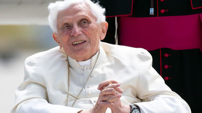 Muere Benedicto XVI, a los 95 años de edad