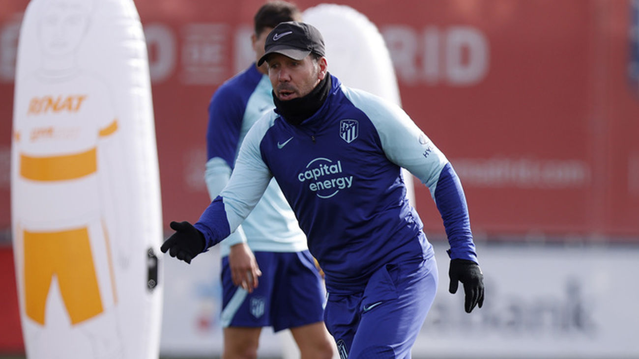 Simeone, pendiente de Joao y Savic para Oviedo en la Copa