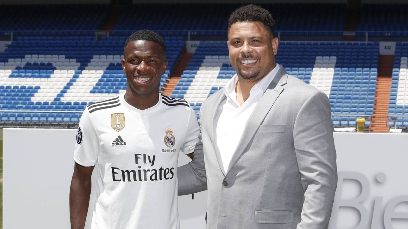 Ronaldo critica los insultos de su afición a Vinicius: "Es repugnante e inadmisible"