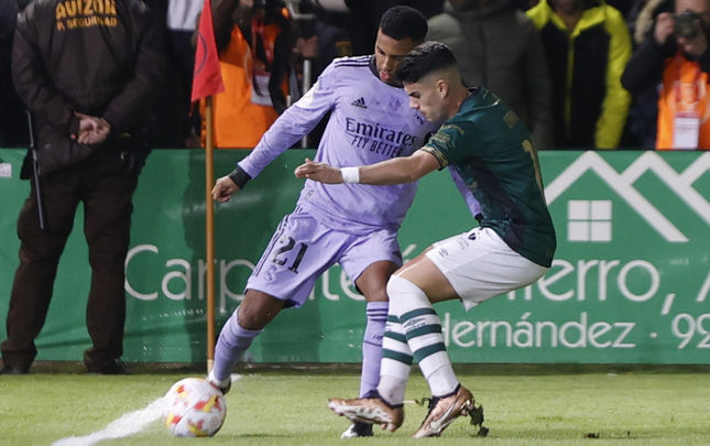 Rodrygo ante el Cacereño / EFE