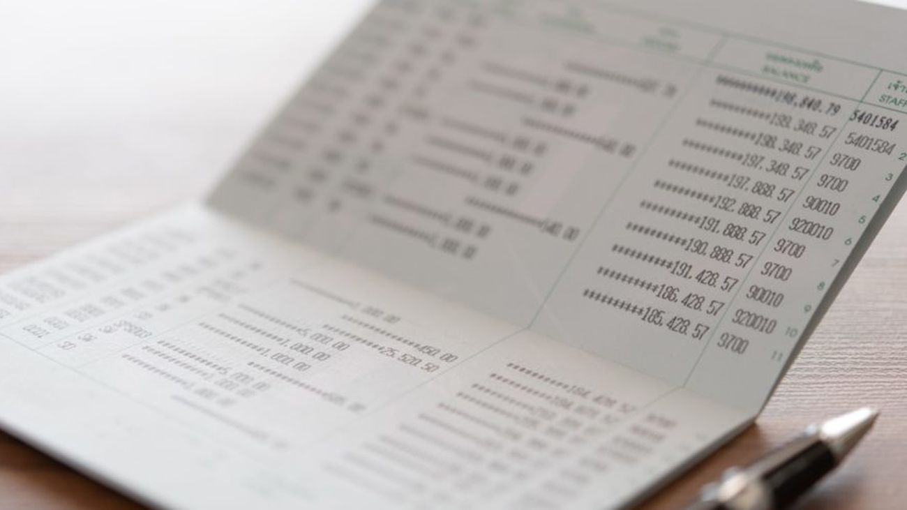 El ahorro de los hogares se desacelera y se sitúa en el 12,8 % en el primer trimestre de 2025